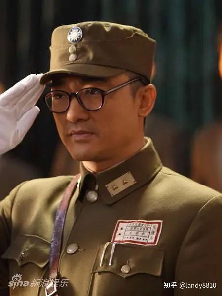 赴任第九战区代司令长官;他曾经的对手——八路军驻湘通讯处彭中华,则