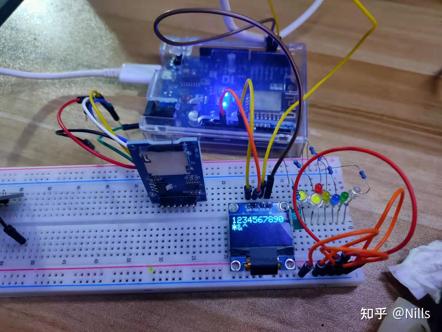 Arduino 8266 4pin oled 