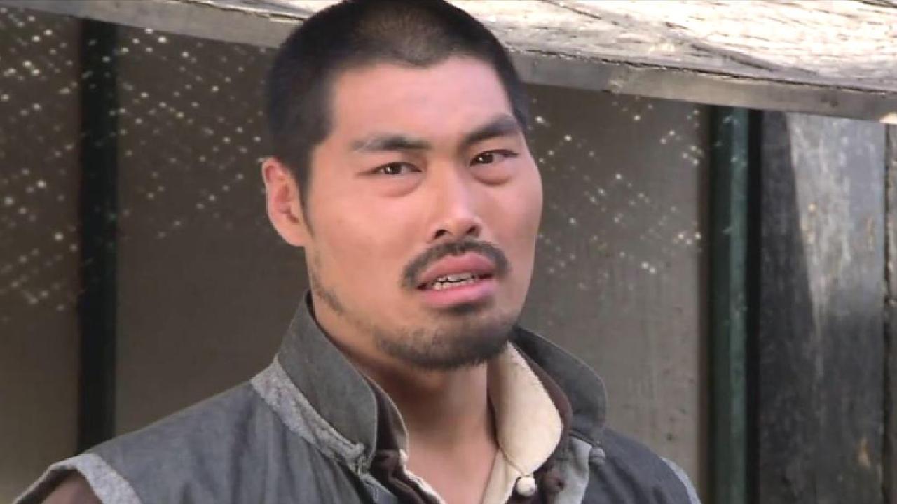 盘点抗日奇侠中的神操作场面花式躲子弹网友表示无力吐槽