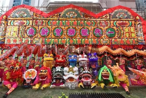 这块五彩的花牌,见证了香港由小渔村到大都会的几十年历程 - 知乎