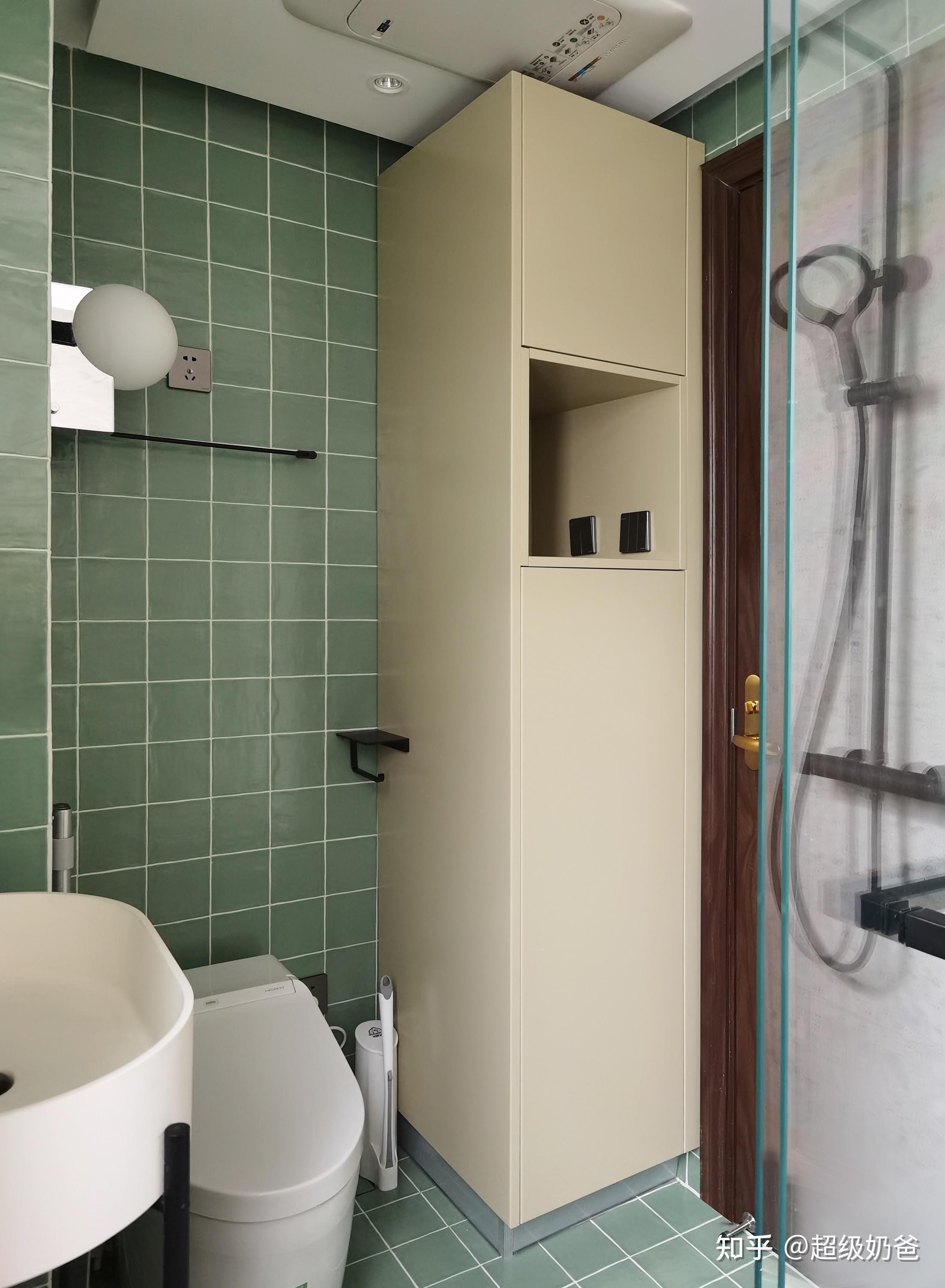 杭州127㎡二手房改造胡桃木中性灰藤黄色混搭复古格调