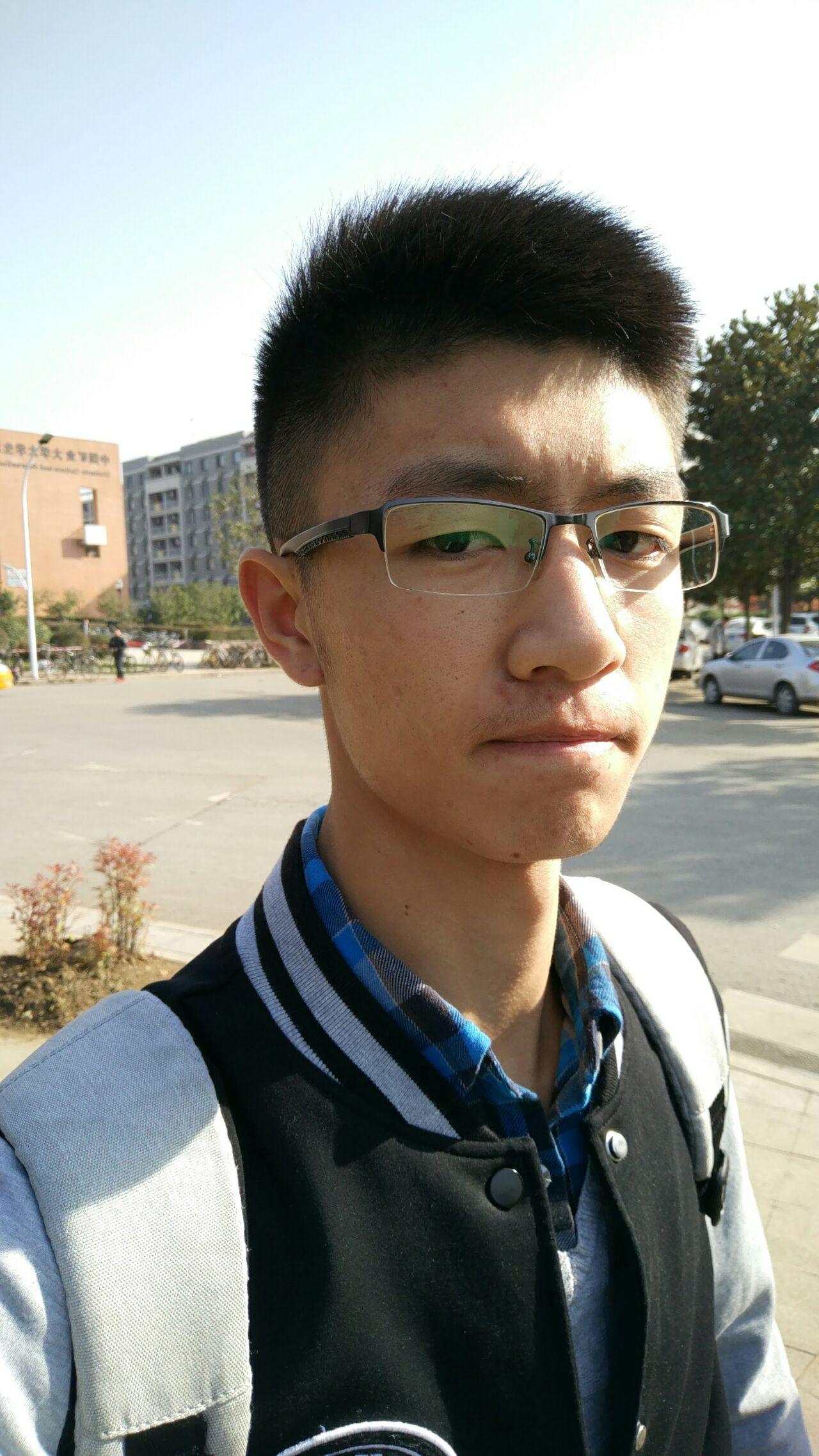 打电竞的人眼神普遍非常空洞吗? - Demons.M