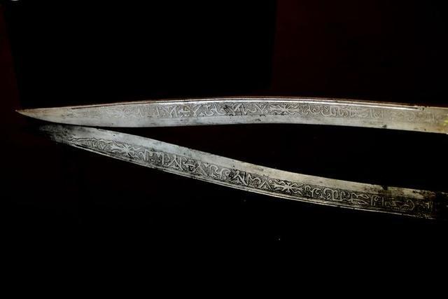 古代奥斯曼人的凶狠弯刀特殊形制的亚特坎反曲刀谁用谁说好