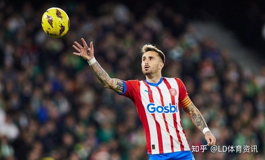 西甲快报巴萨明确转会目标瞄准赫罗纳中场阿莱克斯加西亚