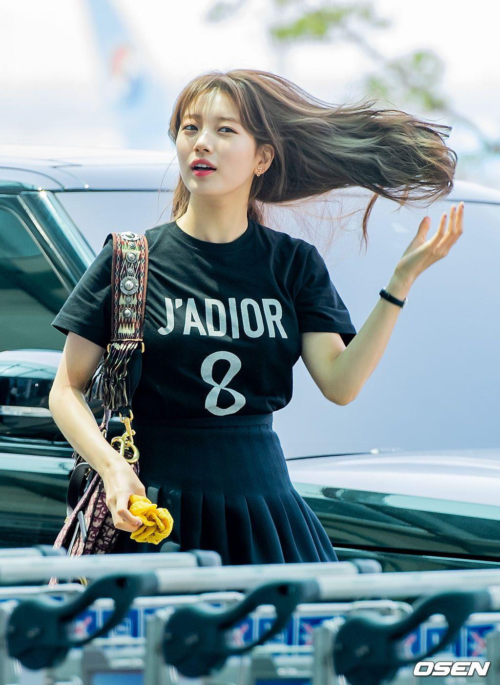 如何客观评价裴秀智的长相?