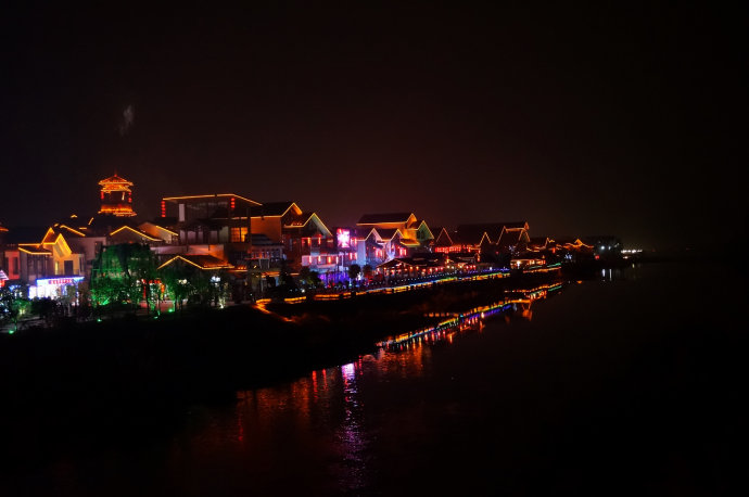 长沙高铁南站到张家界,长沙机场到张家界有汽