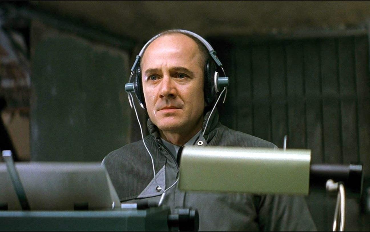 电影窃听风暴观看精彩影评