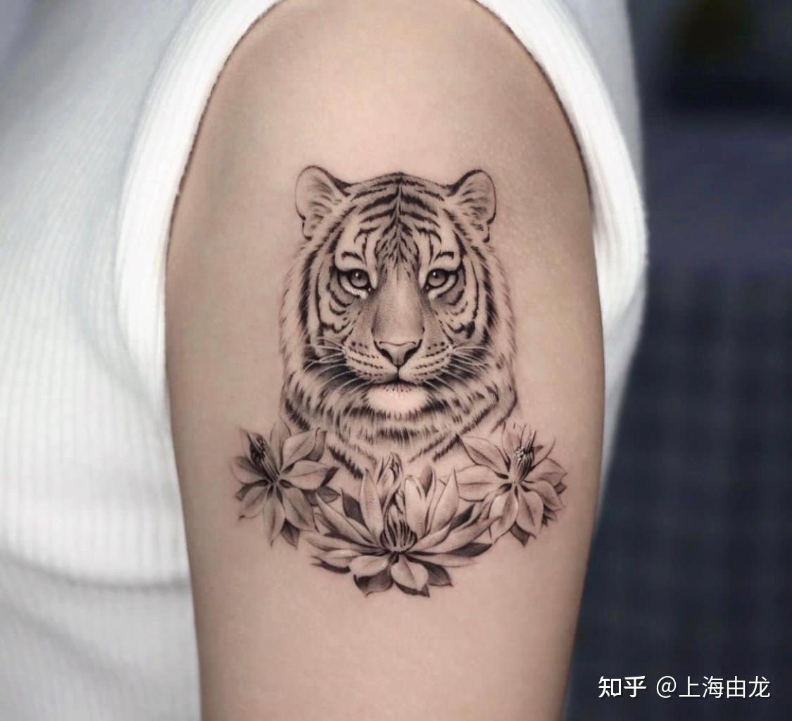 满背老虎纹身图案_上海纹身 上海纹身店 上海由龙纹身2号工作室
