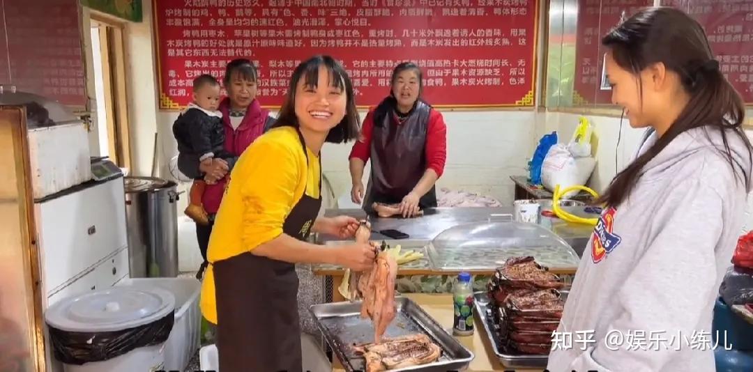 江西老谭靠卖烤鸭年入百万生意火爆老婆堪比烤鸭西施