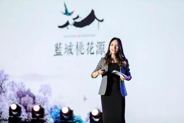 蓝城首入江西“心安处·归桃源”生活发布仪式在南昌唯美上演 - 知乎
