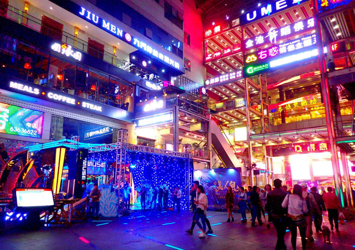 如何评价重庆评选出来的五大夜市街区？ - 知乎
