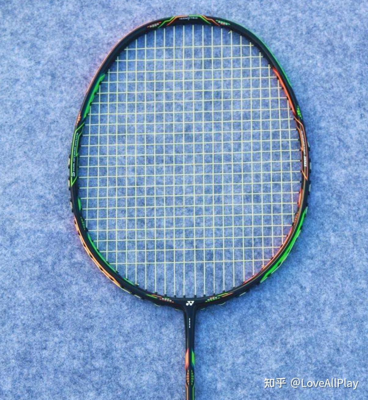yonexduora10羽毛球拍个人评测
