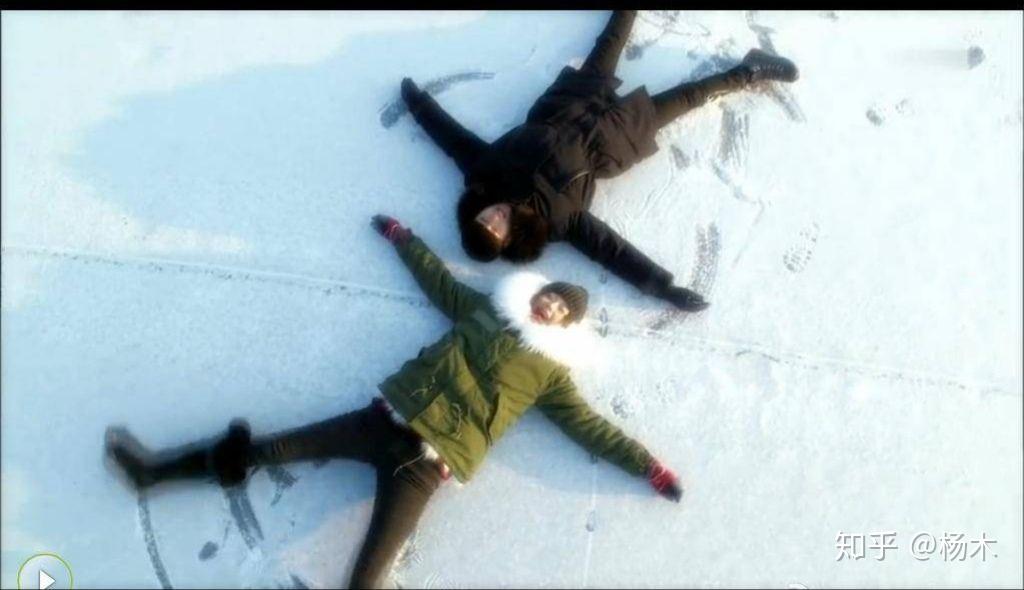 让我想起纯情的都教授,和雪地上的两个幼稚鬼幸好墨青真的很爱惜招摇