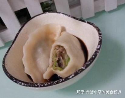 萝卜馅饺子怎么包不塌 v2-4013063810037fefb4882702a0345939_b.jpg