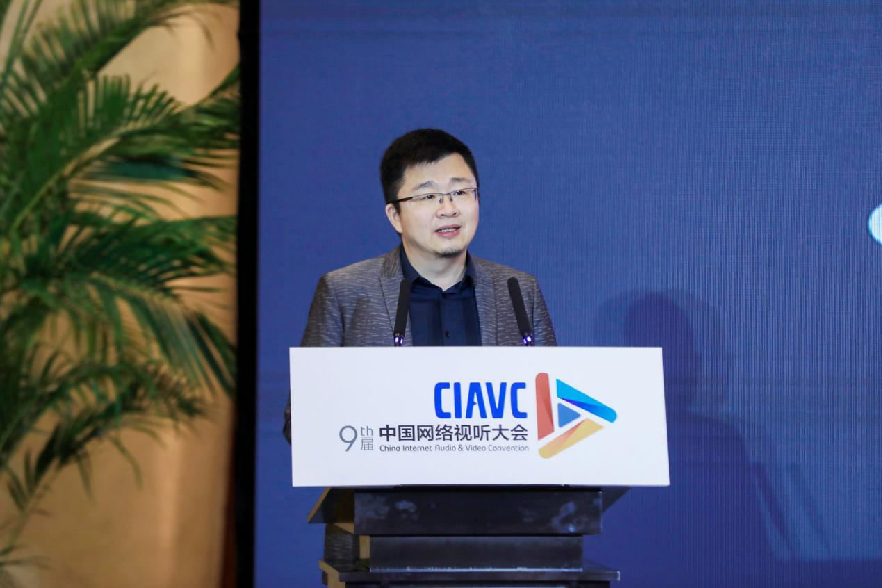 李鸣大变革小变量激荡大屏新十年