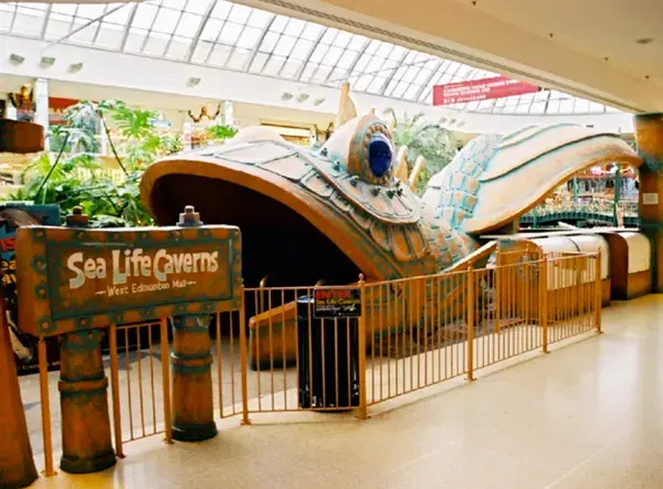 West Edmonton Mall|能满足您一切需求的超级娱乐综合体