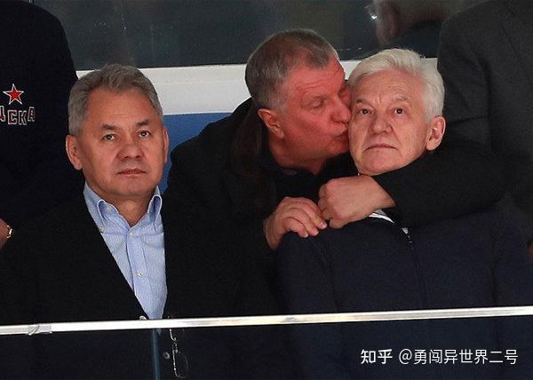 Kamil Galeev: 为什么俄罗斯不能生产任何东西 160 v2 405f5f1f8e8758759ffddb02f92dbed7 1440w