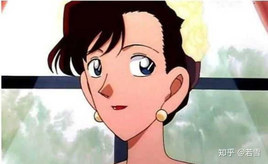 27年前,松本小百合出生,父亲为松本清长(27)警视;竹中一美出生于千叶