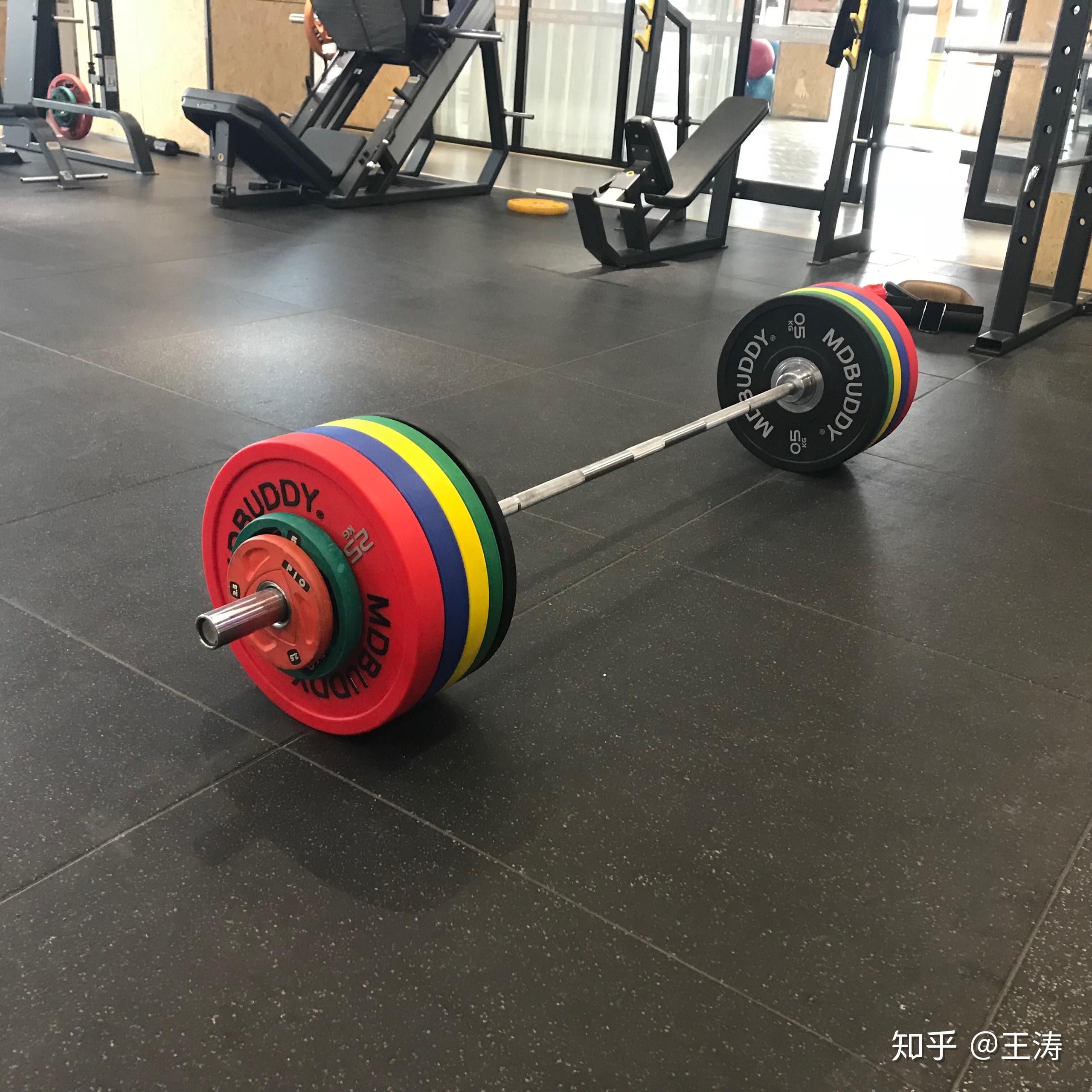 19體重120kg,健身一年半力量舉半年硬拉150kg有天賦嗎?