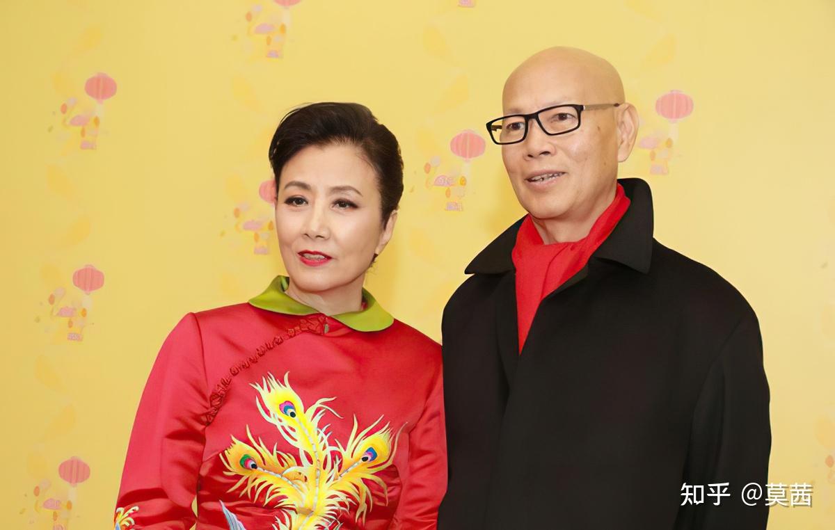 汪明荃情史,离婚刘昌华,痴缠何守信,为啥晚年再嫁罗家英? - 知乎