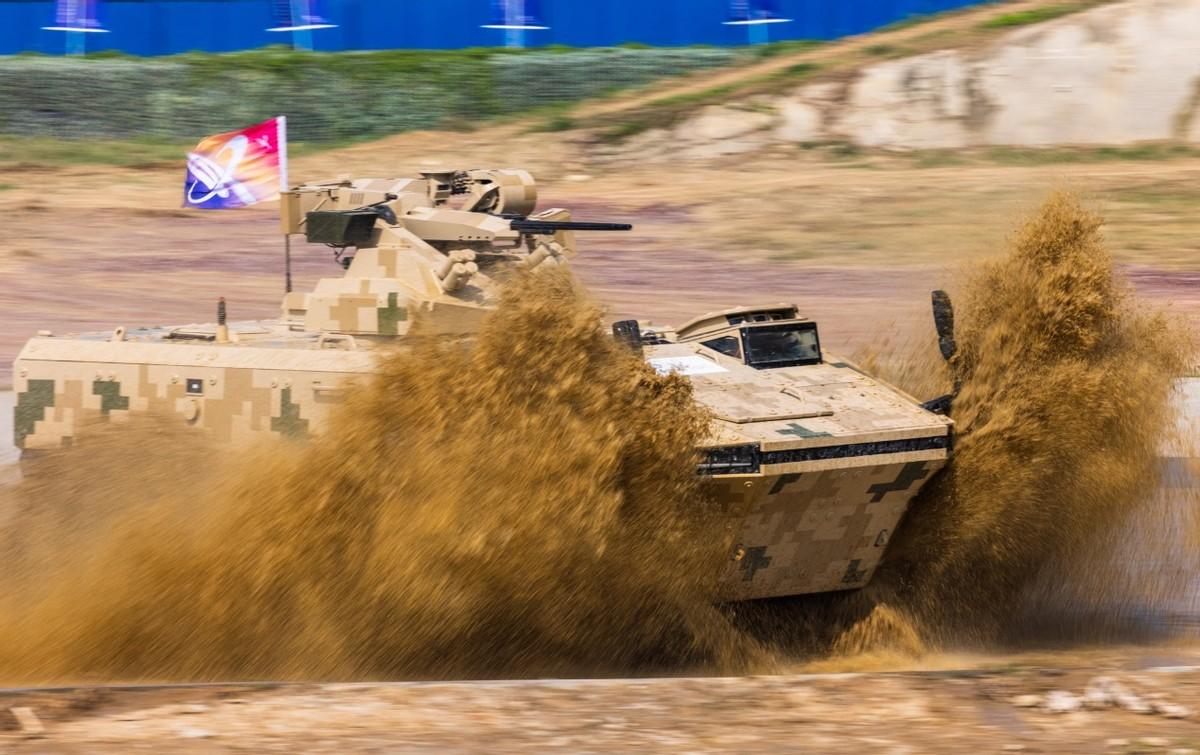 "红色" 的自豪!2021 珠海航展 "陆" "海" "空" "天" 精彩会演