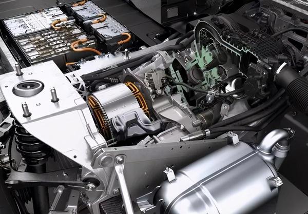 硬核科普,电动车为什么只有保时捷taycan有变速箱