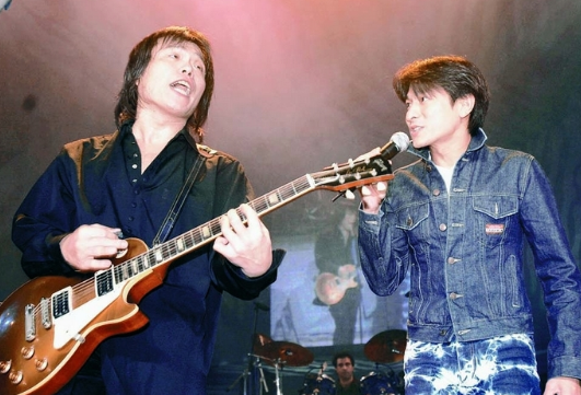 伍佰损失2亿的歌曲,自己唱了没红,刘德华翻唱后却成了经典 - 知乎