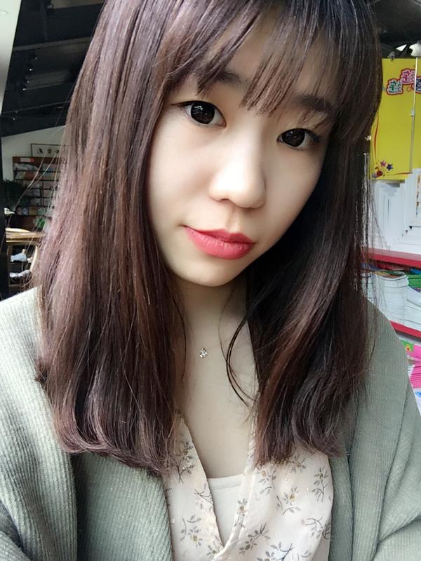 单眼皮怎么拍照好看?