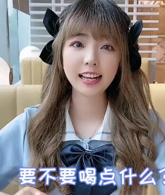 如今翻车的网红可谓是越来越多,从疏疏到王奕萌到苓妹再到如今的郝一