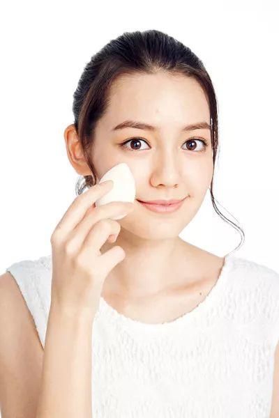 什么皮肤不适合做水光 v2-40d52418dfc4fee584f91edbc2a341f9_b.jpg