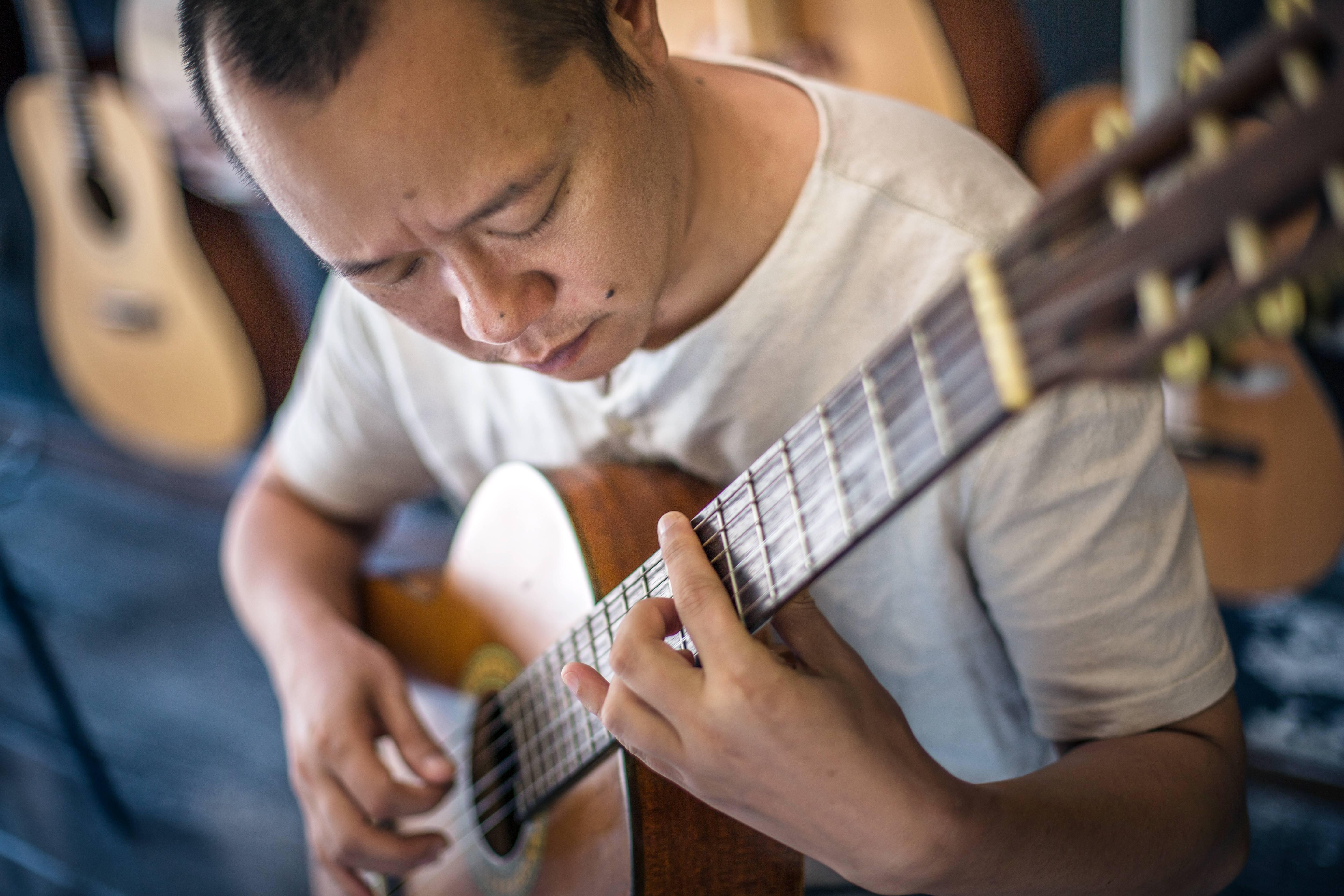 这个糙大叔其实很文艺