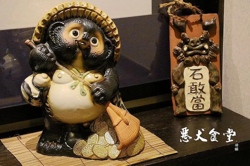 在日本，为什么每家居酒屋都一定要摆“狸猫”？ - 知乎