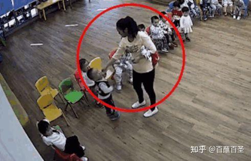 幼儿园小朋友打架图片