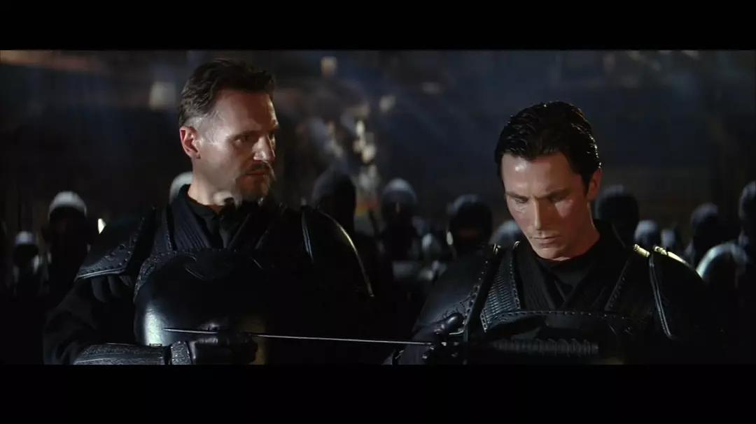 诺兰蝙蝠侠三部曲和漫画到底有什么区别?