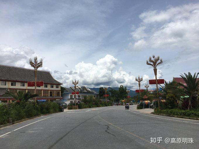 喵哆哩带你畅游心中的日月——西双版纳