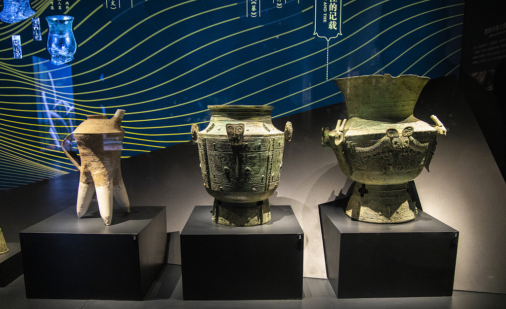 新布局形成新藏家进场新消费力呼之欲出艺术品收藏热兴起