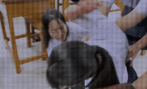 泰国高分恐怖神剧《咒中人》真敢拍!