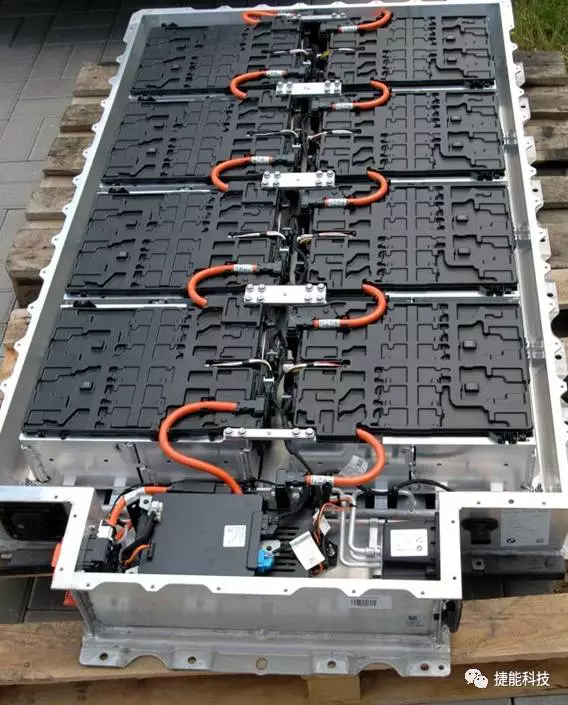 纯电代表宝马i3电池系统及冷却方案解析