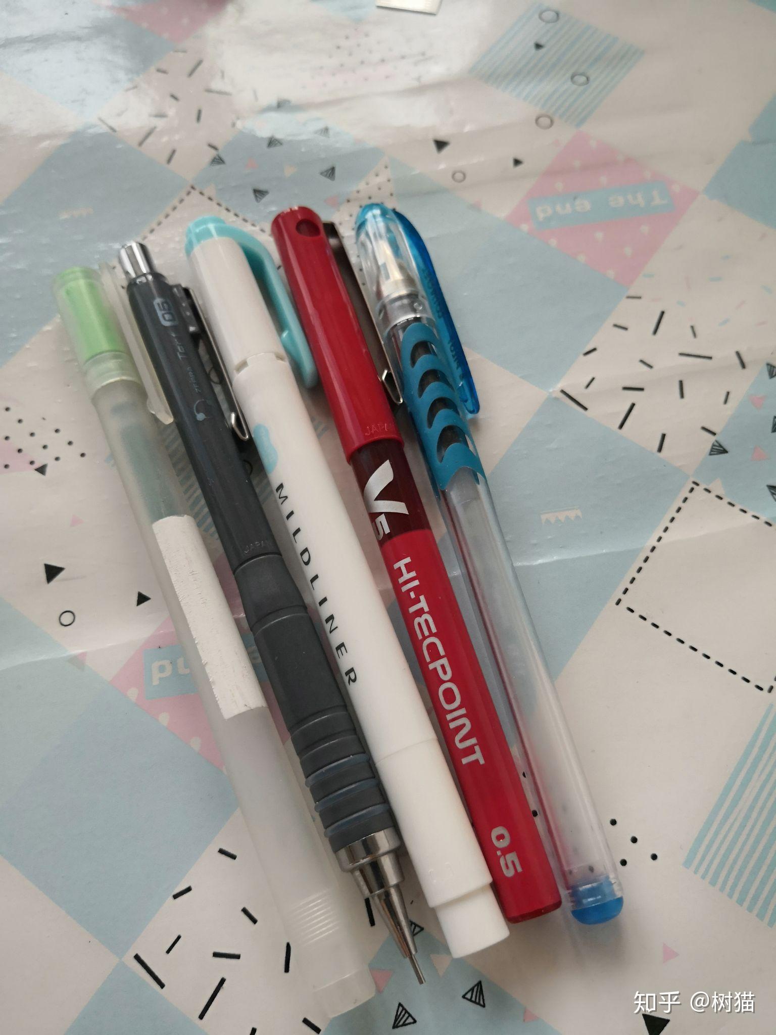 能否晒晒你笔袋中的东西?