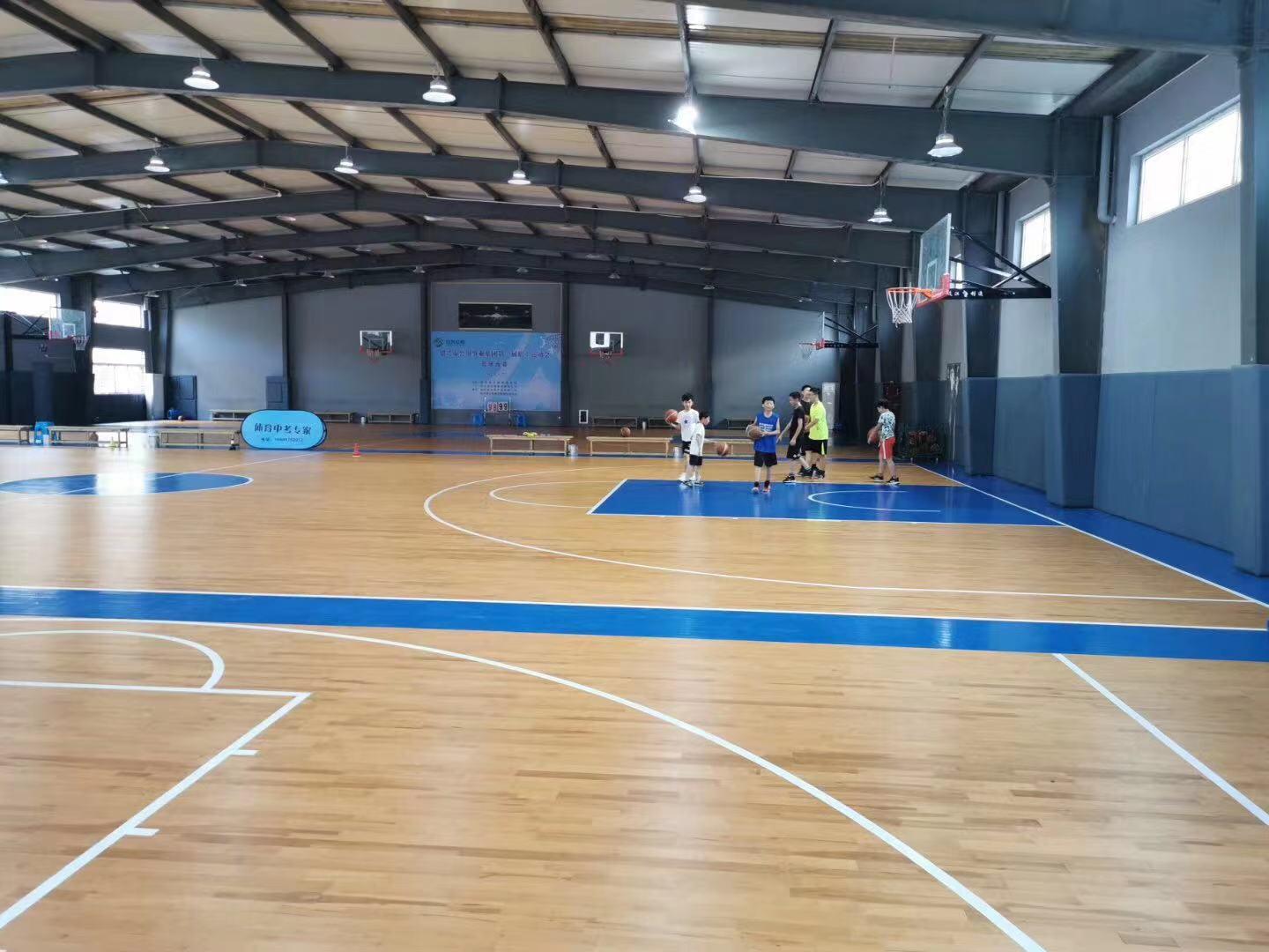 东体运动木地板厂家|篮球场馆用的地板|江西吉安篮球场馆运动木地板施工品牌厂家