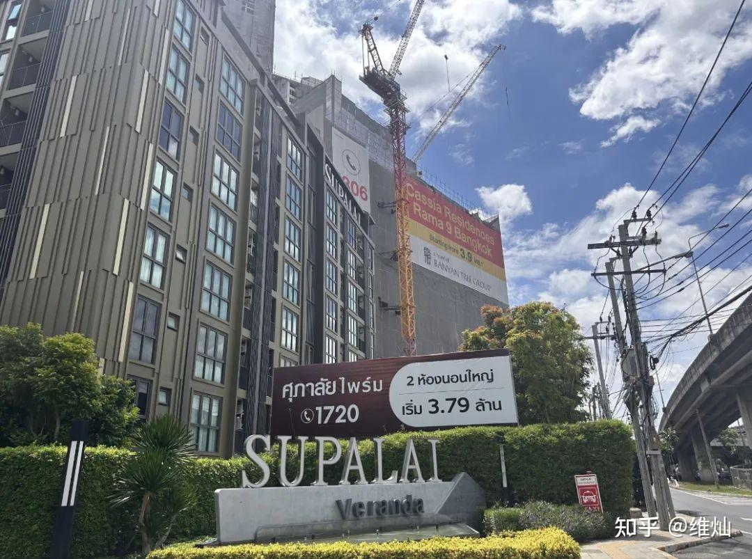 重磅曼谷酒店式公寓30年包租siameserama9距离橙色线500米悦榕集团