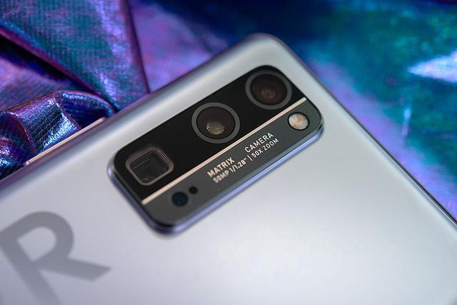 荣耀30pro超感光传感器imx700夜拍也能光彩照人