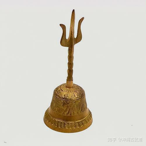 是钗来自印度教湿婆神(121111,读shiva)的法器"三叉戟"(14