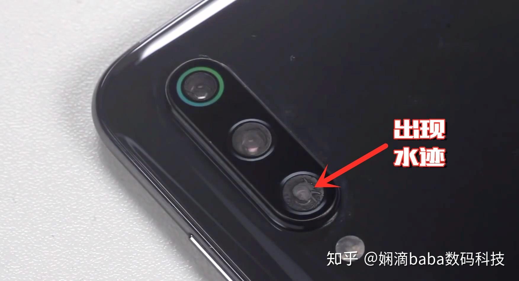 小米9变态级防水测试:扛得住洗澡和泡水池吗?