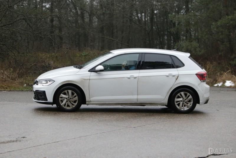 5l全铝发动机和tiptronic六速手自一体变速箱或5mt手动变速箱,最大