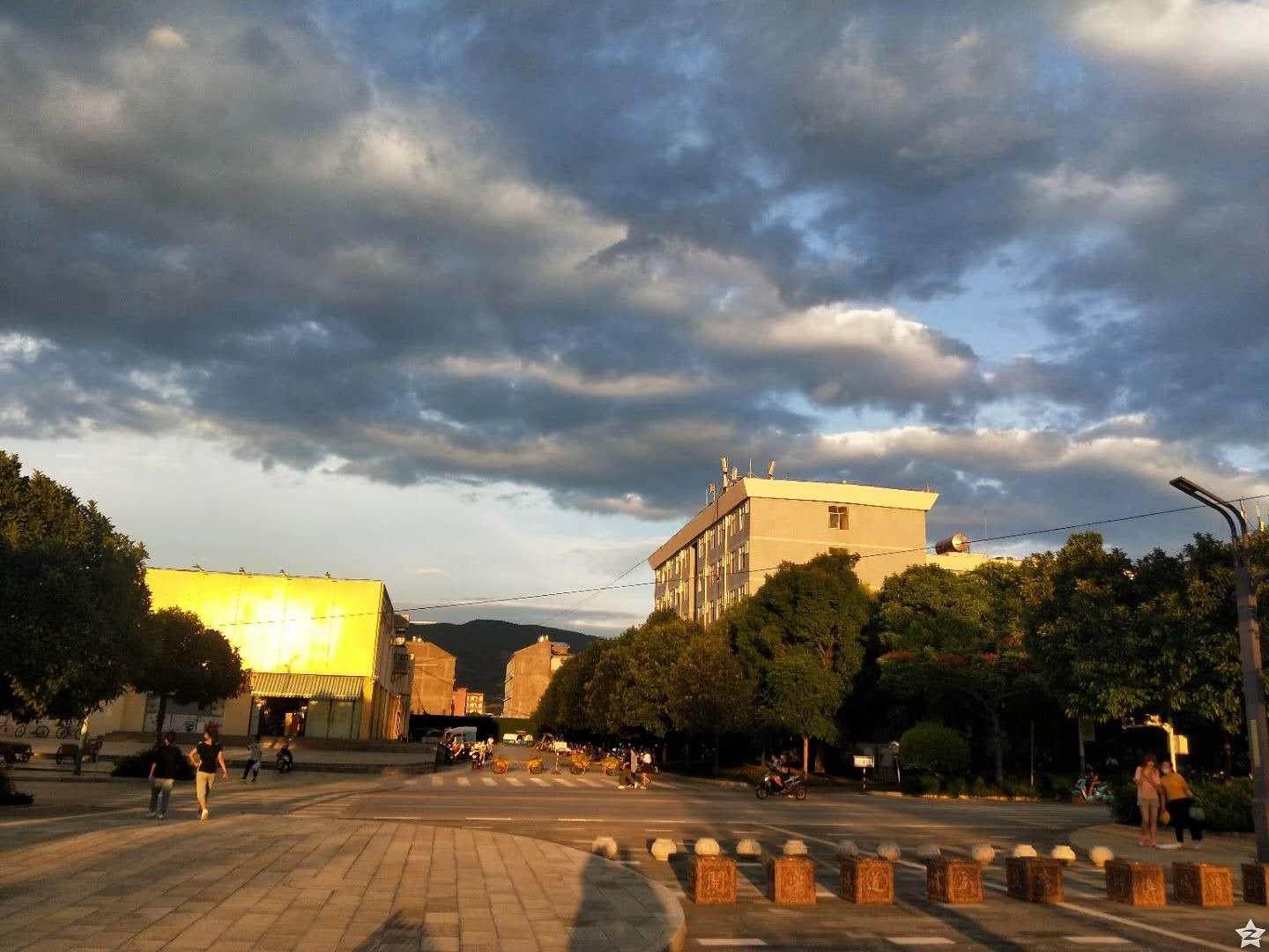 红河学院 校区图片