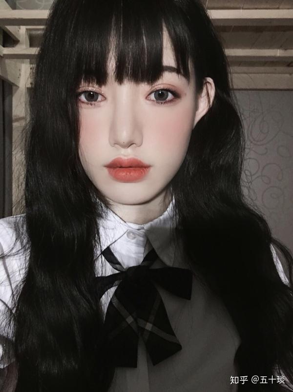 新手如何挑选适合自己的美瞳咩