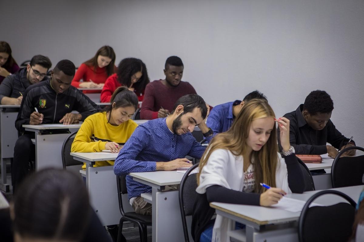 选择大于努力-最优质的乌克兰留学