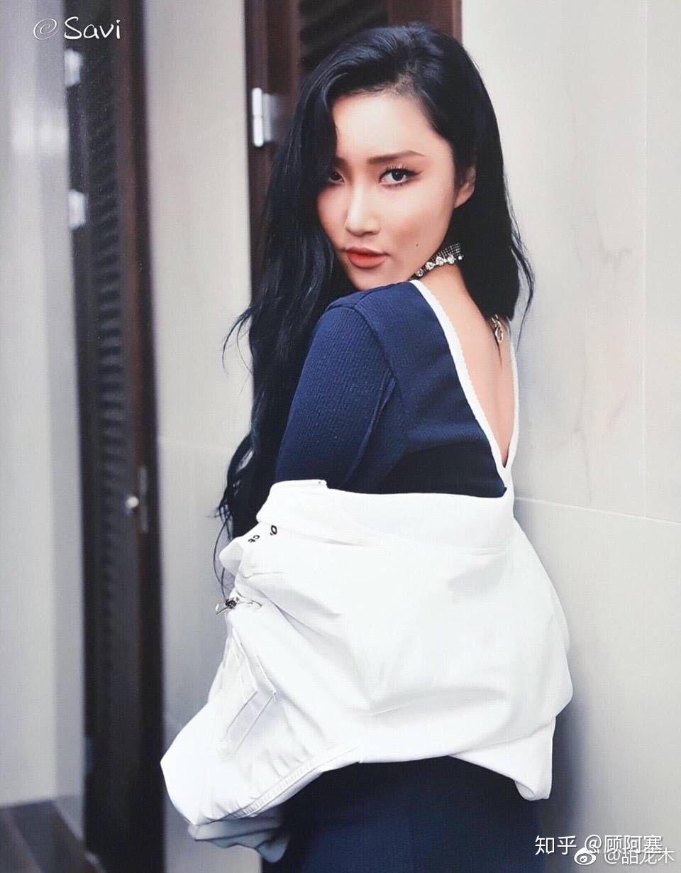 如何评价女团mamamoo成员华莎的身材?
