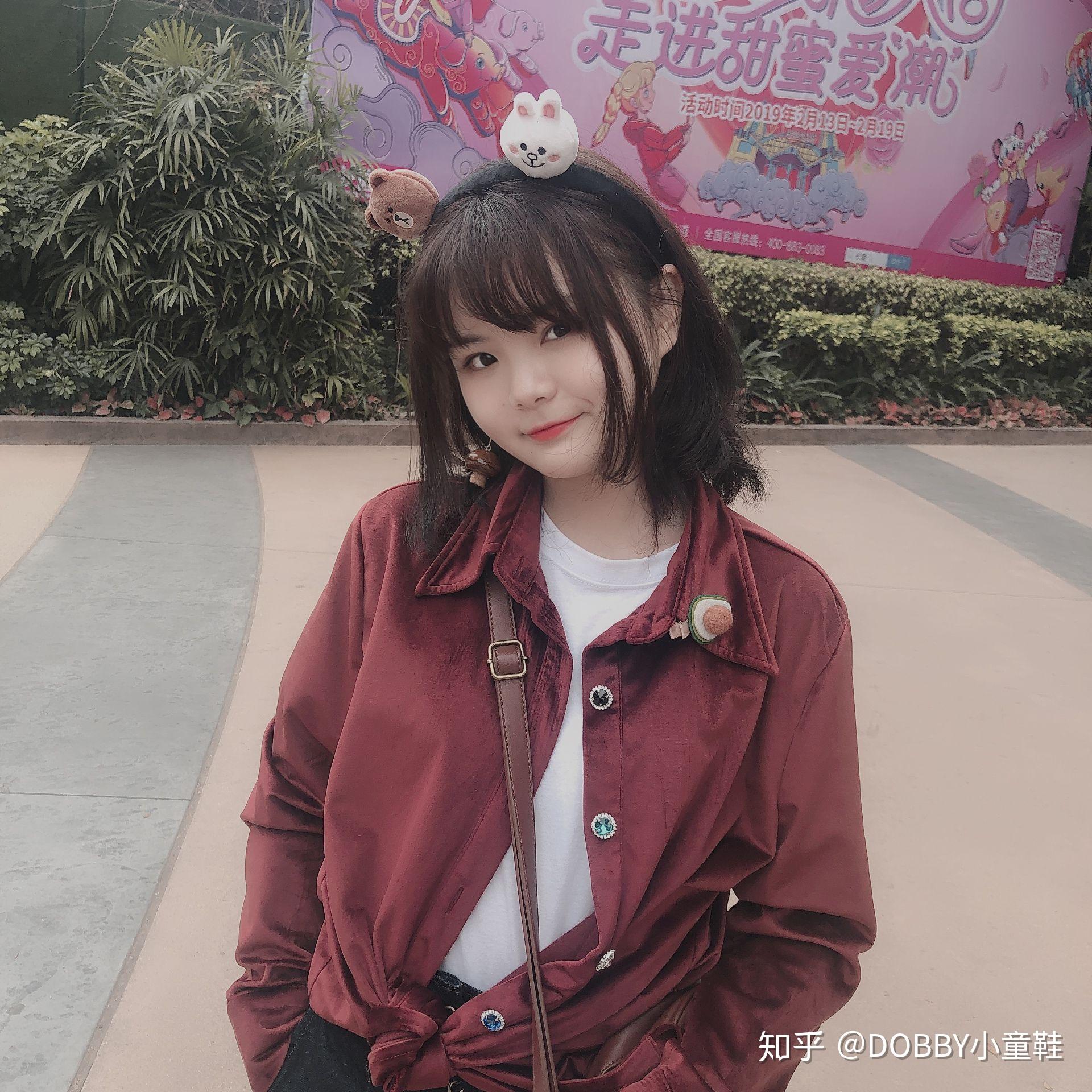 有木有双笙真人的照片呀